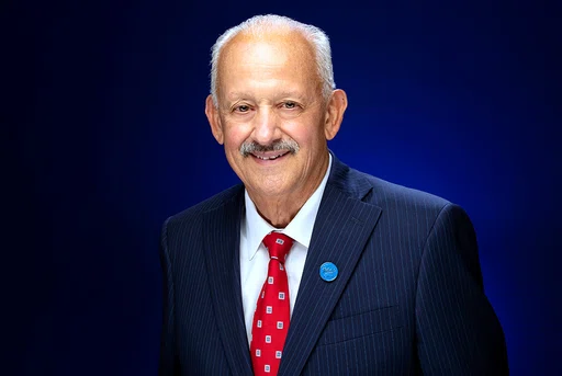 IIT Madras Director ProCSUSB President Tomás D. Morales